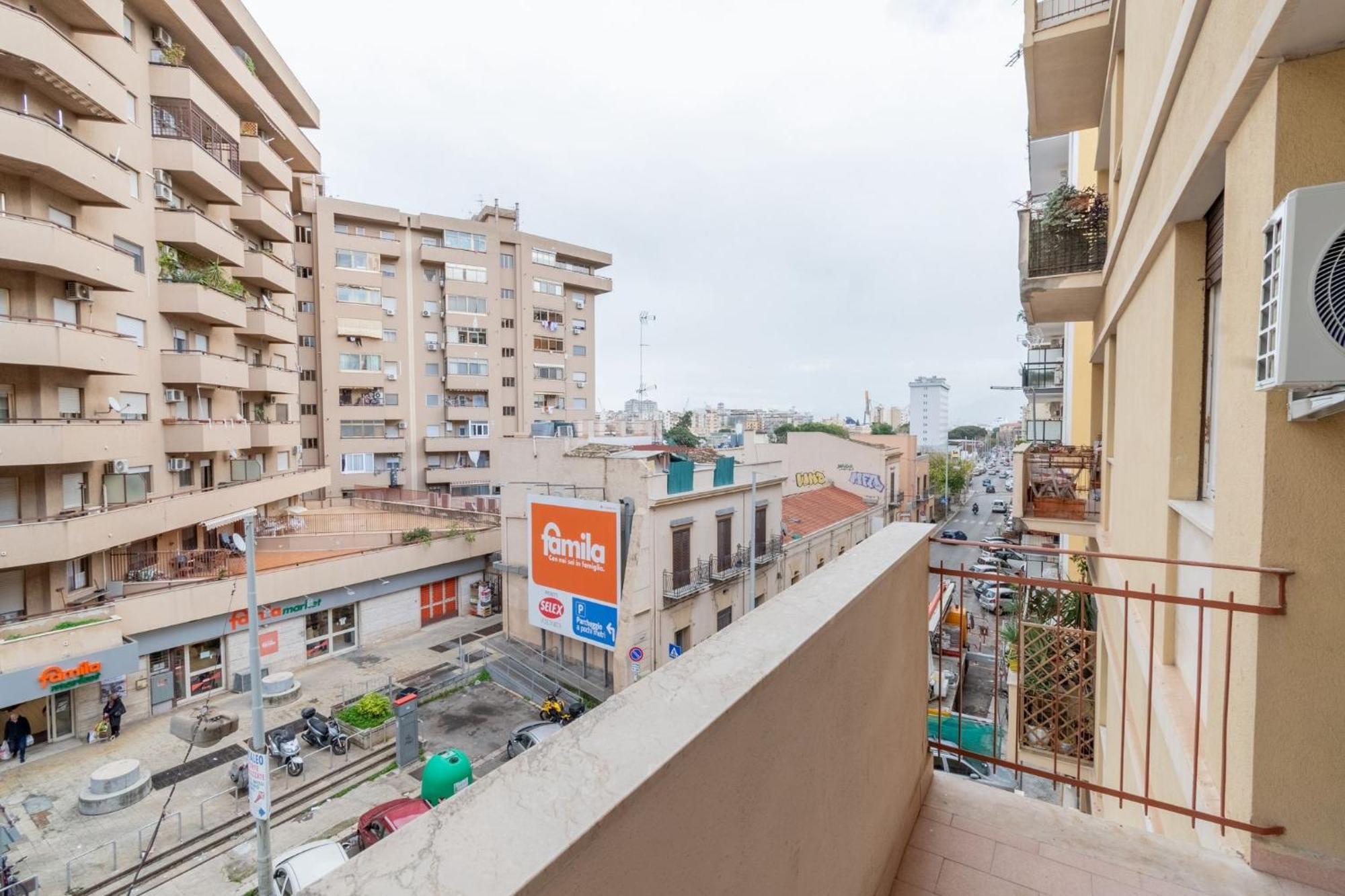 Le Tre Chiavi Apartment Palermo Bagian luar foto